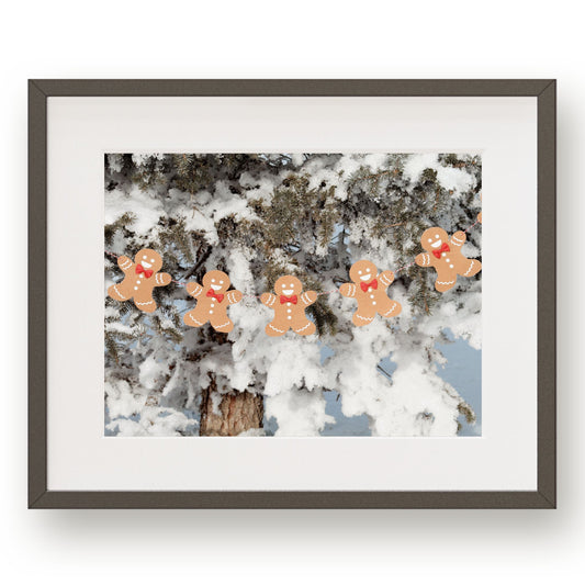 #1442 Gingerbread Men Garland in Evergreen, Printable Art, Digital Download, Home Decor, Gallery Art, Wall Art